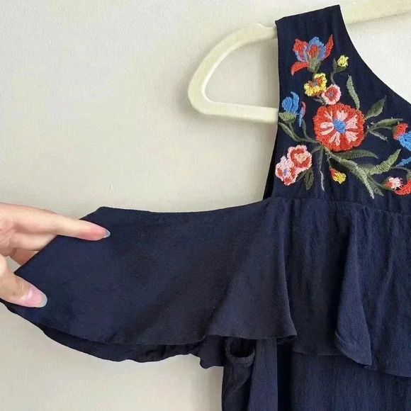 LOFT Cold Shoulder Ruffle Blouse, Floral Embroidered Top, Size Medium - Picture 6 of 16